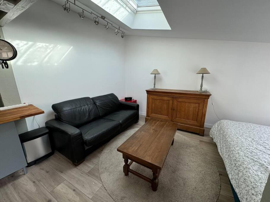 Petite Maison Independante Avec Parking Vétheuil Exteriér fotografie
