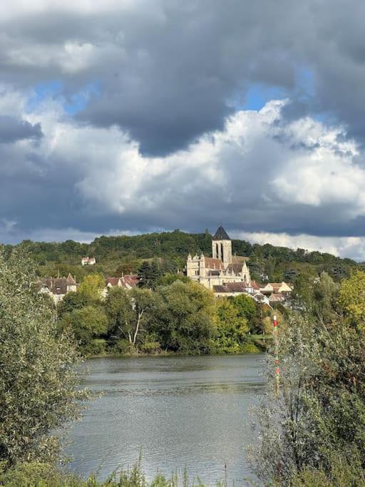 Petite Maison Independante Avec Parking Vétheuil Exteriér fotografie