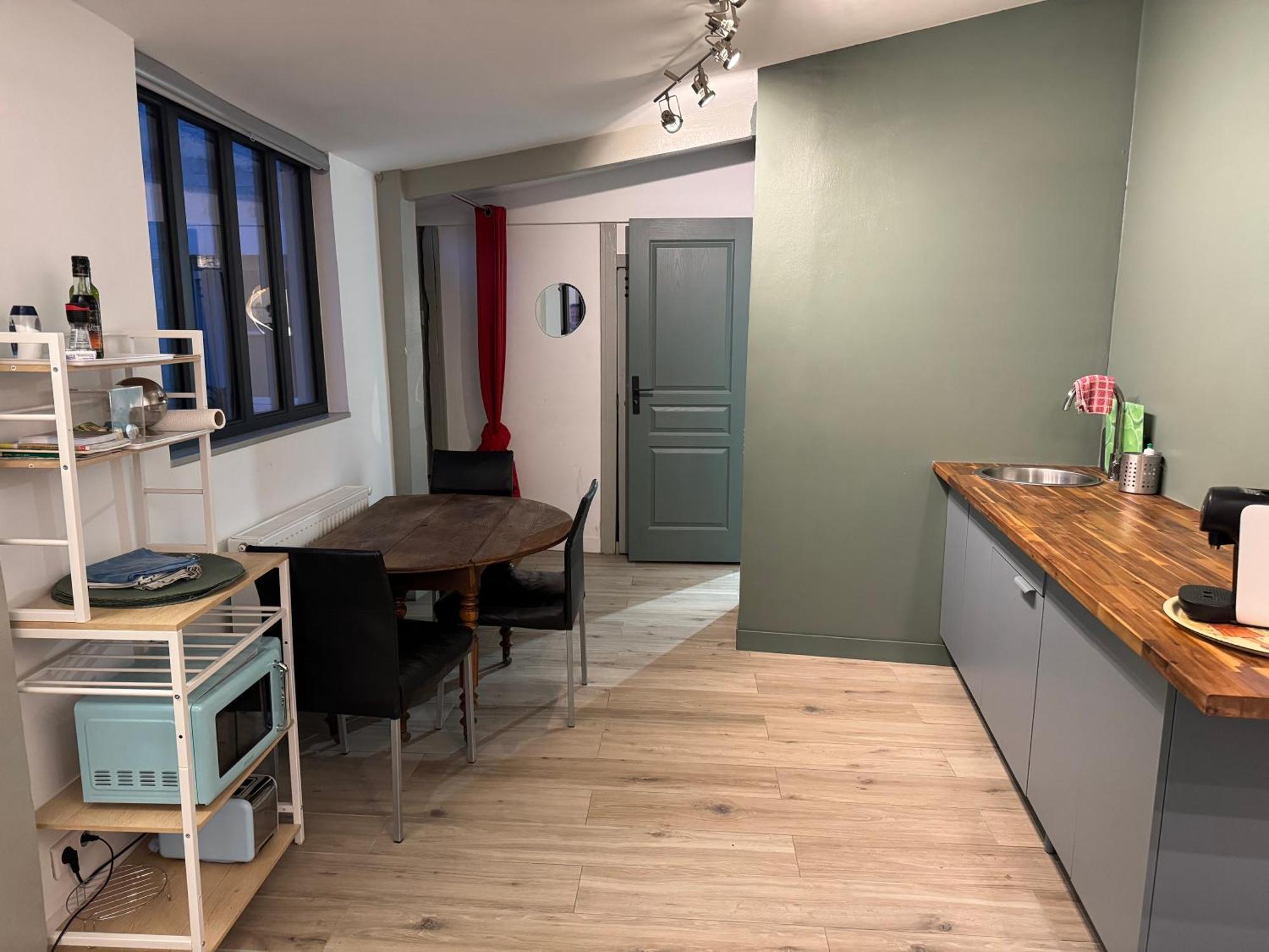 Petite Maison Independante Avec Parking Vétheuil Exteriér fotografie